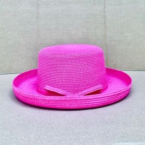 Villager Pink Round Hat Large